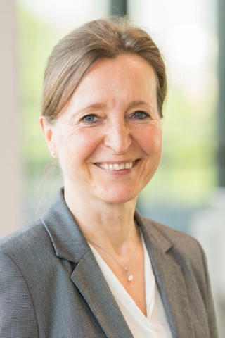 management board member: Annette Hetzenegger
